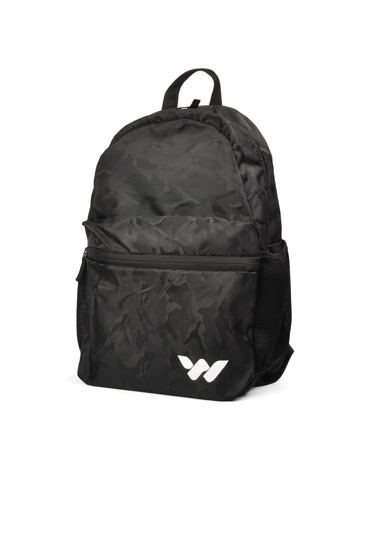 walkwayBlack Camouflage Unisex Backpack Hump