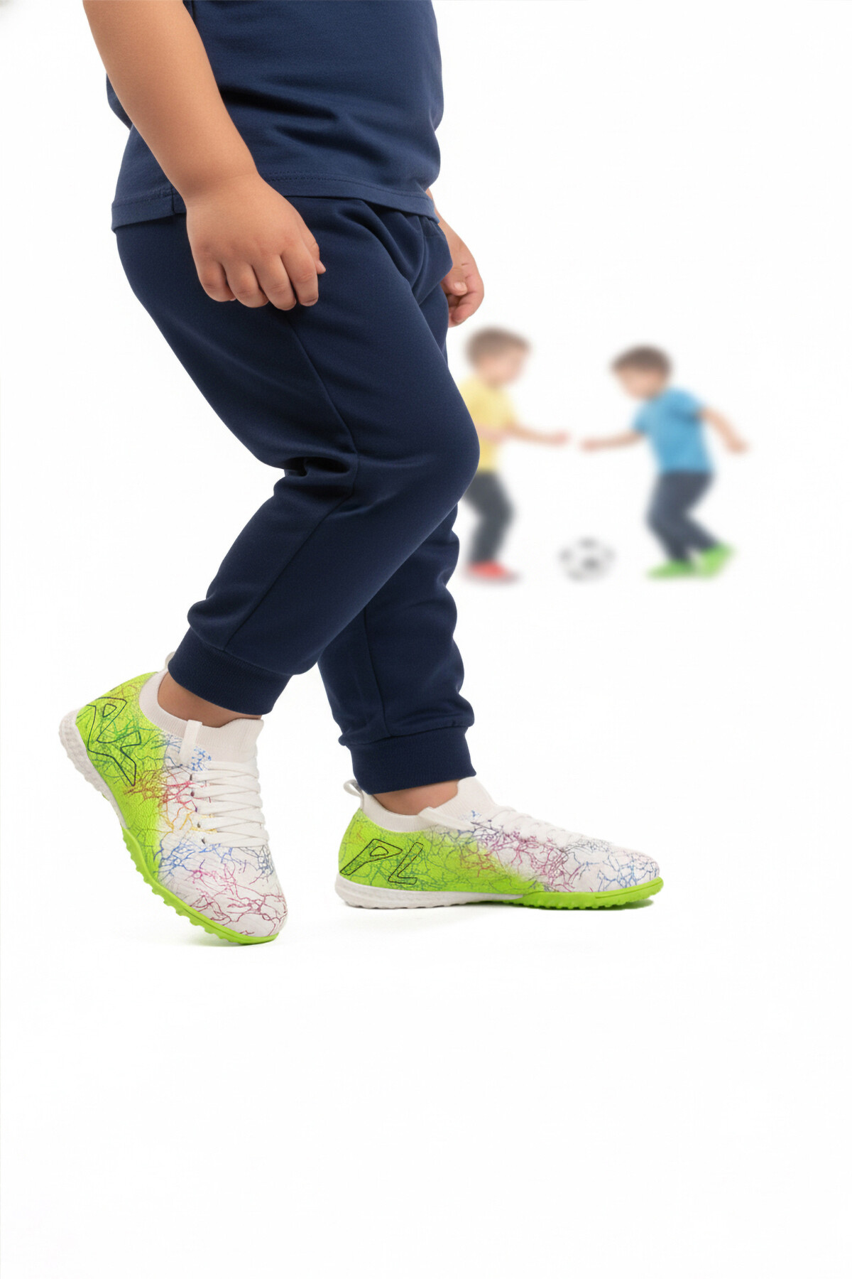 PlayupBeyaz Yeşil Bilekten Çoraplı Erkek Çocuk Halı Saha Ayakkabısı FH-252-153 F