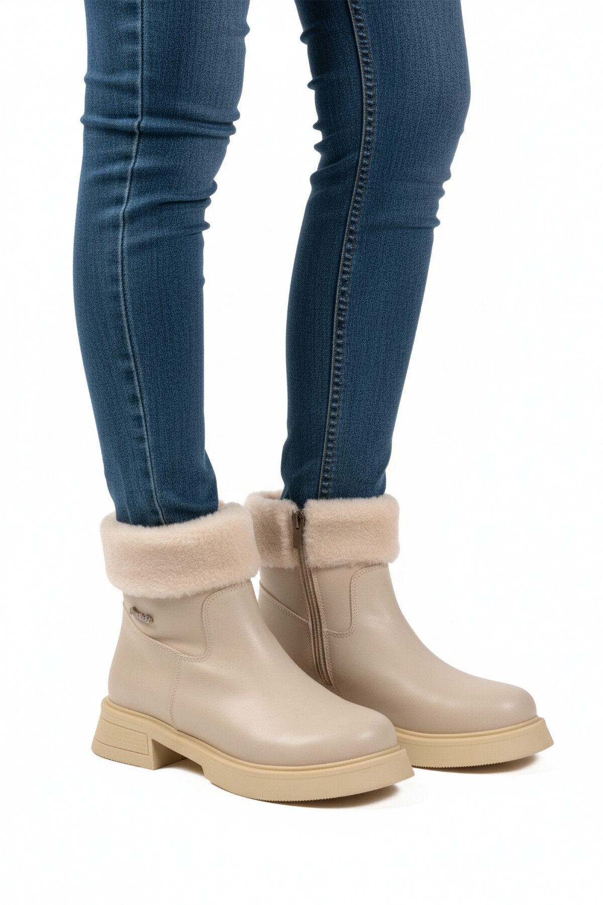 Pierre CardinCream Fleece Lined Non-Slip Sole Cold Resistant Women's Boots PC-55268 Z