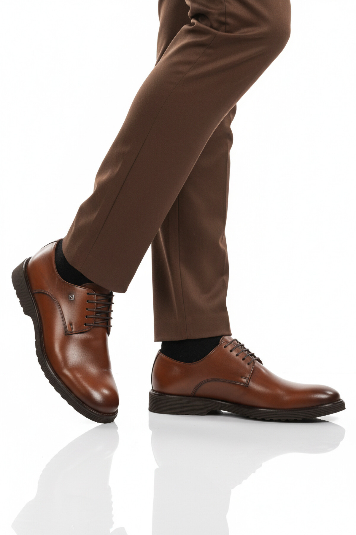 foscoحذاء رجالي كلاسيكي من الجلد الطبيعي باللون البني 2798 م