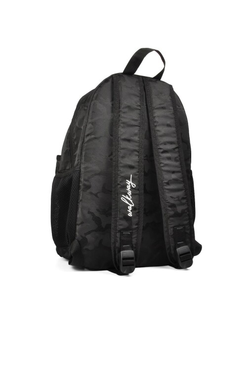 walkwayBlack Camouflage Unisex Backpack Hump