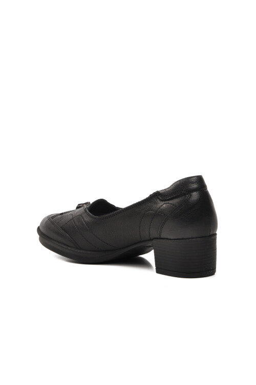 حذاء كاجوال نسائي أسود 57204 بيرلا زد