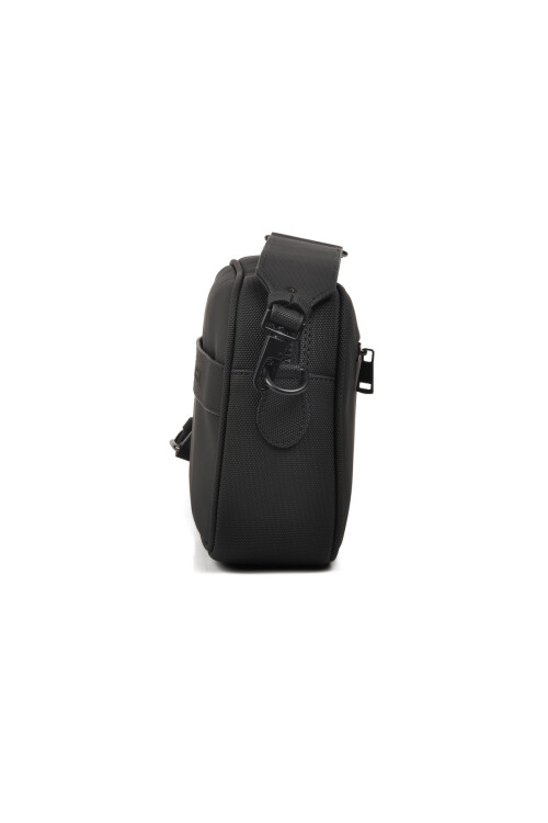 حقيبة كتف نسائية سوداء US24281