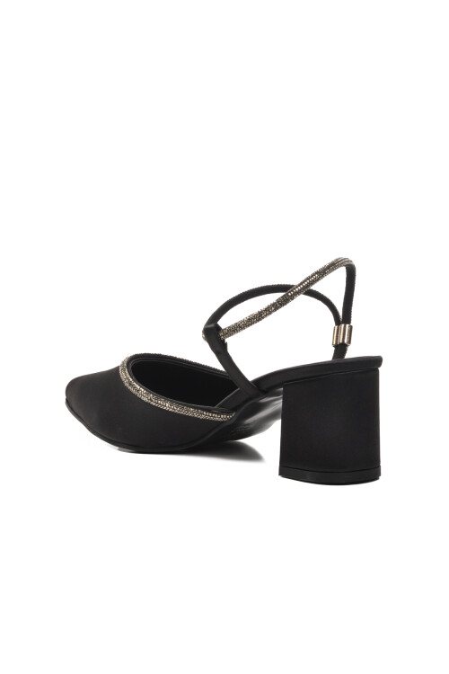 حذاء سهرة نسائي من الساتان الأسود 4756000 Z