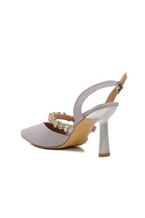 حذاء سهرة نسائي من الساتان الفضي 544012 Z