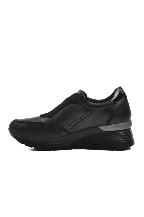 Black Genuine Leather Womens Casual Shoes 2313042K Z