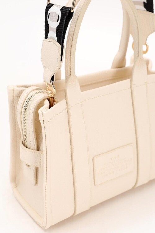 Beige Womens Shoulder and Handbag 930151