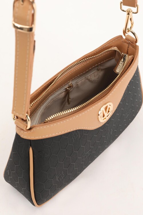 حقيبة كتف نسائية باللون الأسود والجملي 930210