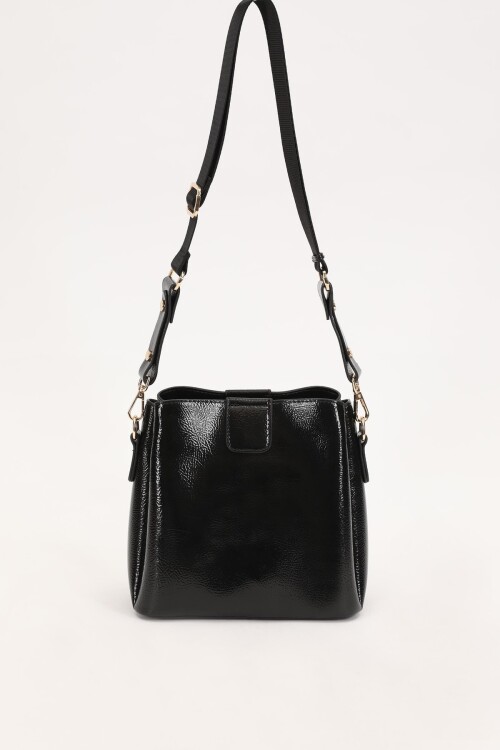 Black Wrinkled Patent Leather Womens Hand and Shoulder Bag 930126