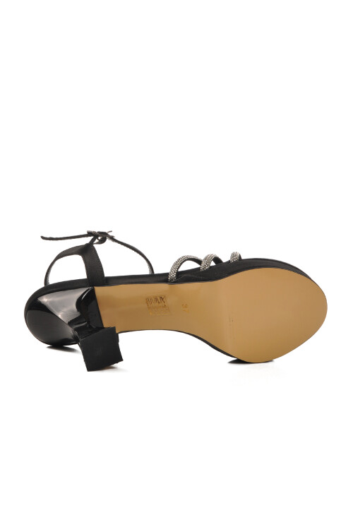 حذاء نسائي أسود بكعب رفيع عالي 448186 Z