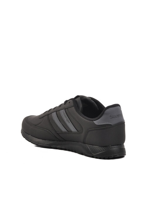 حذاء رياضي رجالي أسود شرقي M