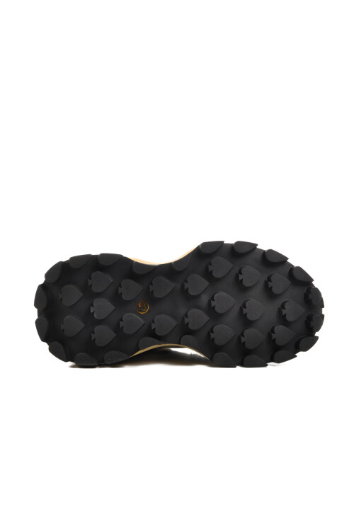 حذاء رياضي نسائي أسود PCI-11004 G