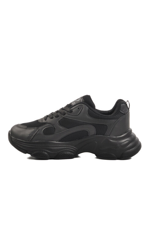 حذاء رياضي نسائي شبكي أسود مقاس 164 جرام