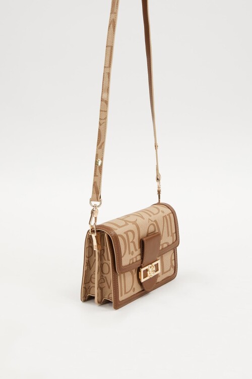 Tan Womens Hand and Shoulder Bag 930279