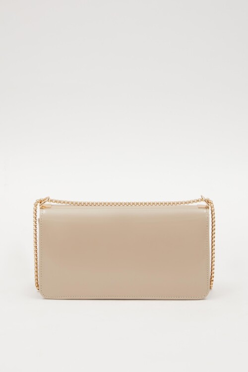 حقيبة كتف نسائية من جلد المنك اللامع 930191