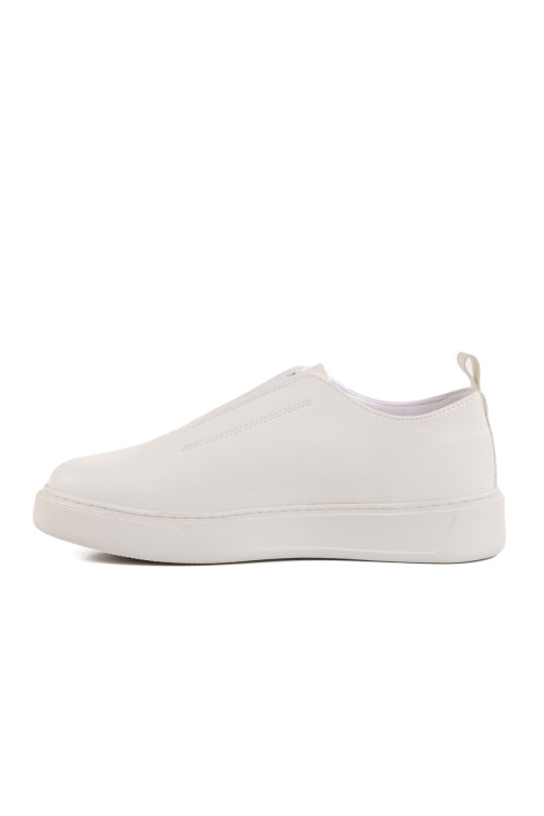 White Slip-On Mens Casual Shoes 367 M
