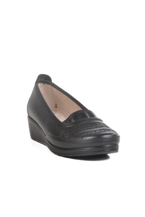 Siyah Anatomik İçi Deri Kadın Casual Ayakkabı 222 Z