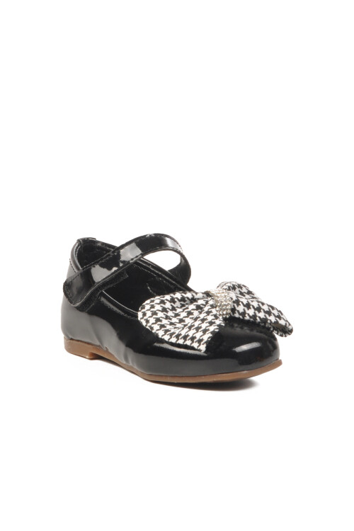 Black Patent Leather Ribbon Lightweight Girls Ballerinas 180 B