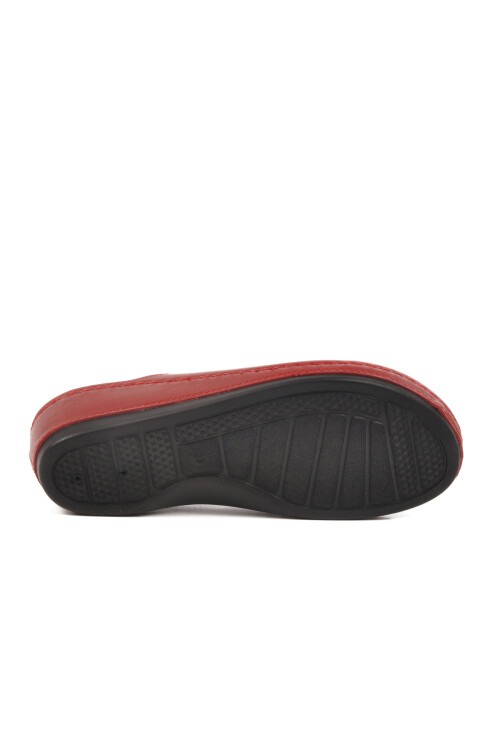 Red Anatomic Closed Toe Womens Slippers 15,050 Z