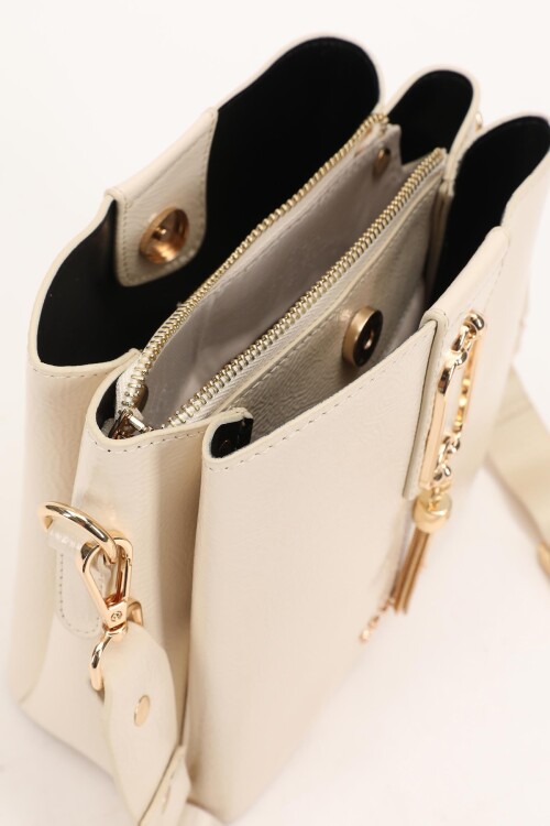 حقيبة كتف نسائية كريمية 930126