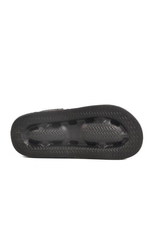 شبشب نسائي خفيف الوزن ومرن من إيفا باللون الأسود 804 Z