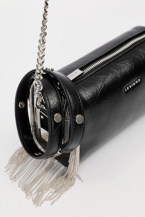 Black Tassel Chain Detailed Shoulder Bag 930425