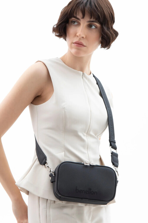 United Colors Of BenettonBlack Women's Shoulder Bag BNT-1626