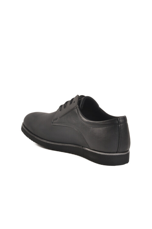 Black Mens Classic Shoes 682 M