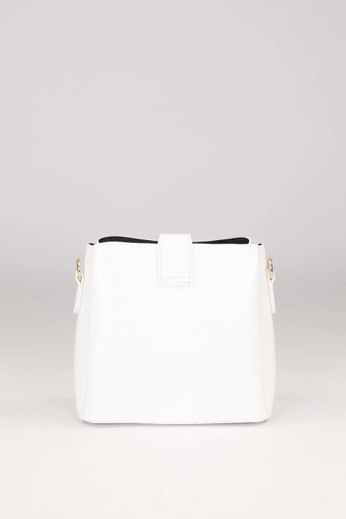 White Patent Leather Womens Shoulder Bag 930167