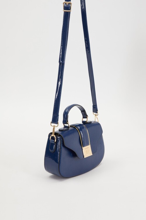 حقيبة كتف نسائية باللون الأزرق الداكن والجملي 930214