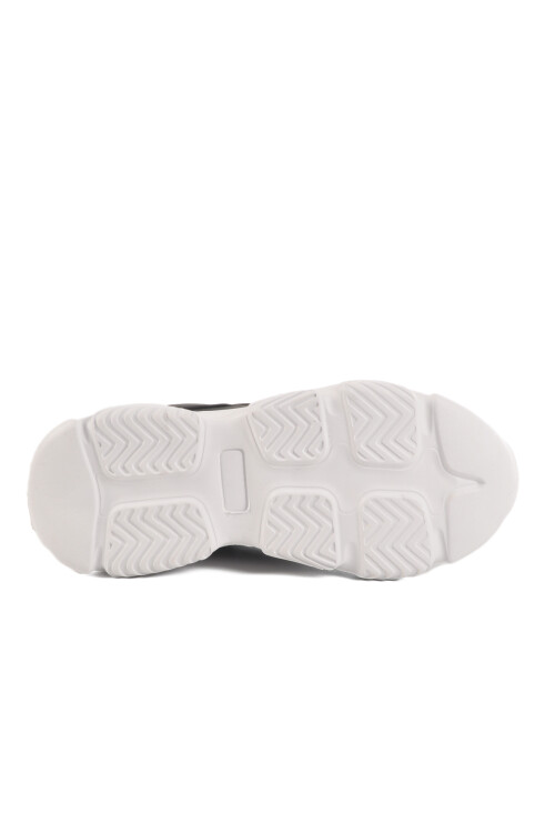 حذاء رياضي نسائي برباط باللونين الأسود والأبيض DRK171 G