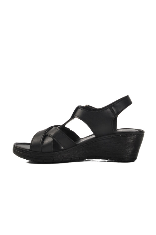 Black Heeled Womens Sandals 673572 Z