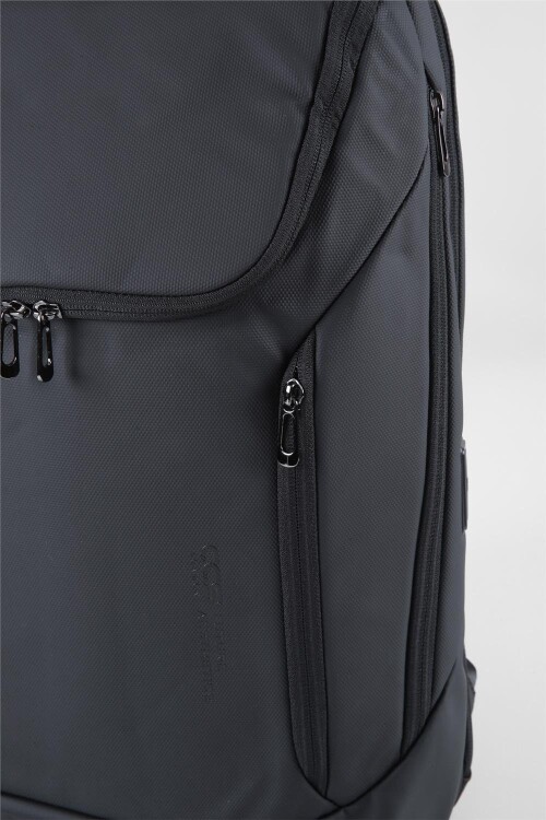 حقيبة ظهر سوداء للجنسين 51576