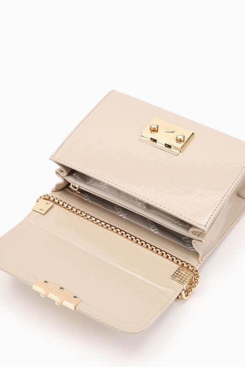 حقيبة كتف نسائية من جلد المنك اللامع 930106