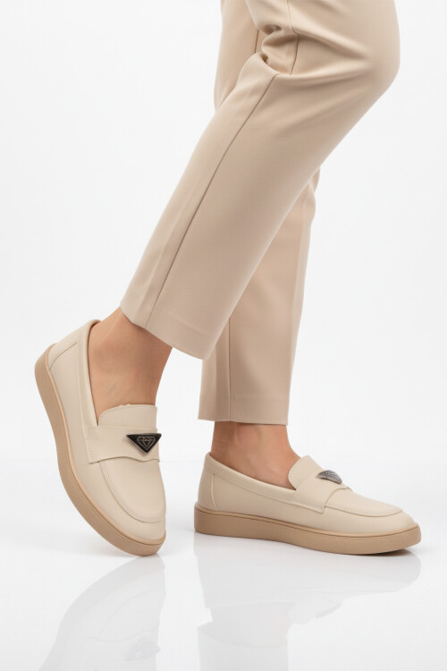 Bej Hafif Esnek Kadın Casual Ayakkabı B-01 Z