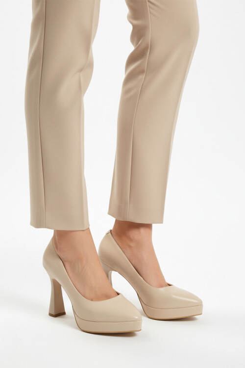 Beige Thin Long Womens High Heel Shoes 448206 Z