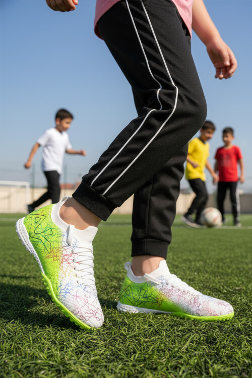 PlayupBeyaz Yeşil Bilekten Çoraplı Erkek Çocuk Halı Saha Ayakkabısı FH-252-153 F
