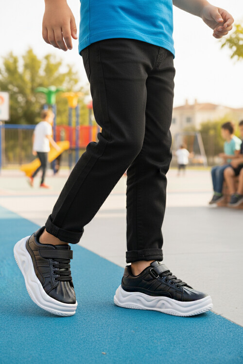 Black and White Velcro Lightweight Flexible Boys Sports Shoes 2033 F