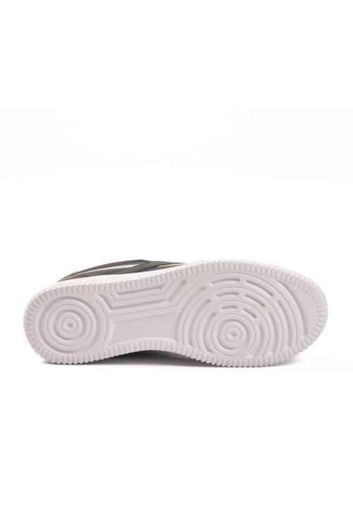 Siyah Beyaz Bağcıklı Hafif Cilt Erkek Spor Ayakkabı Marlow M