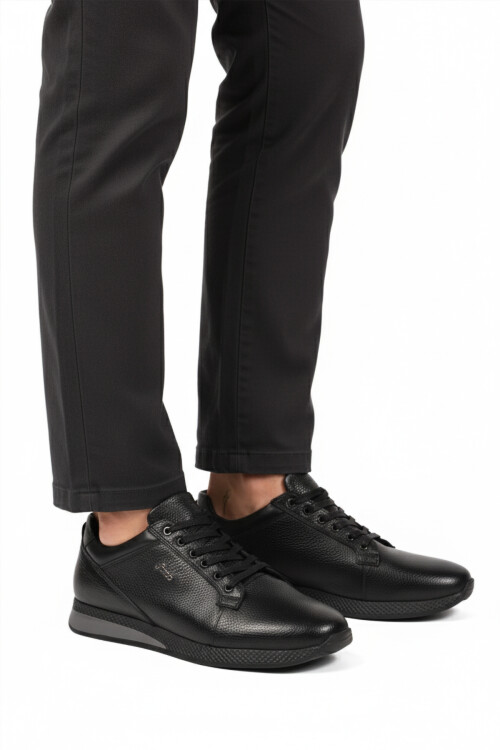 حذاء فلوتير رجالي كاجوال من الجلد الطبيعي باللون الأسود 3235 M