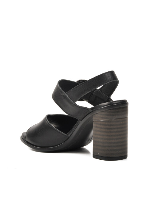 Siyah Hakiki Deri Kadın Topuklu Sandalet 9750 Z