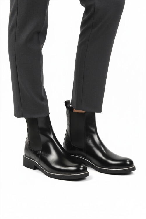 Siyah Kürklü Kaymaz Kolay Giyilebilir Elastik Kadın Bot PC-55086 Z