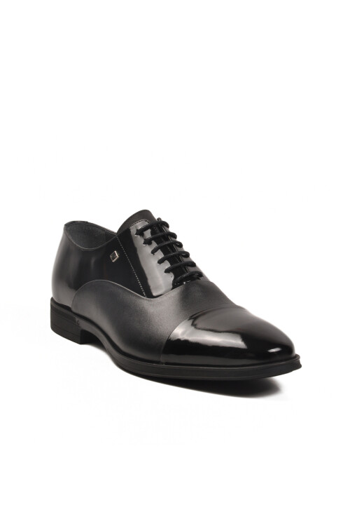 Siyah Rugan Hakiki Deri Büyük Numara Erkek Klasik Ayakkabı 7102-2 M