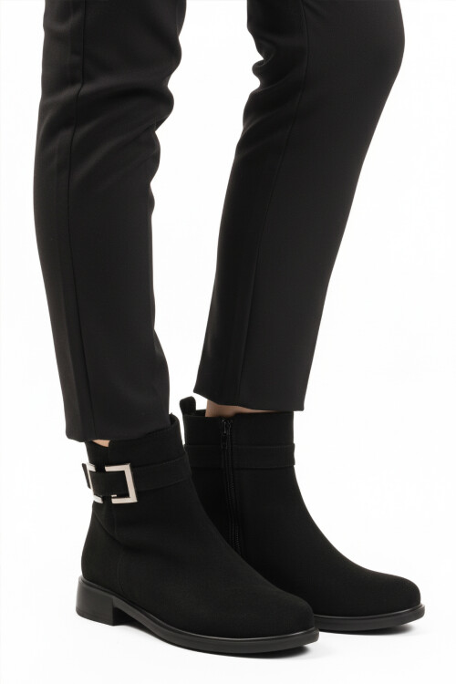 Siyah Süet Fermuarlı Kaymaz İçi Polarlı Kadın Bot 209144 Z