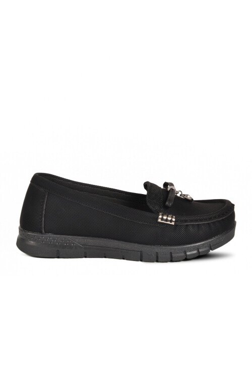 حذاء نسائي كاجوال خفيف الوزن ومرن باللون الأسود 157 Z