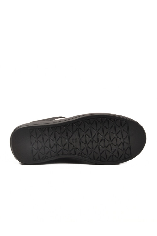 Black High Sole Lace-Up Unisex Sneaker DVS-01 Z