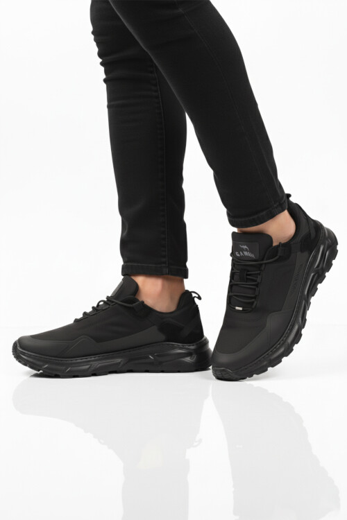 Siyah Bağcıklı Erkek Yürüyüş ve Spor Ayakkabı Rainy M