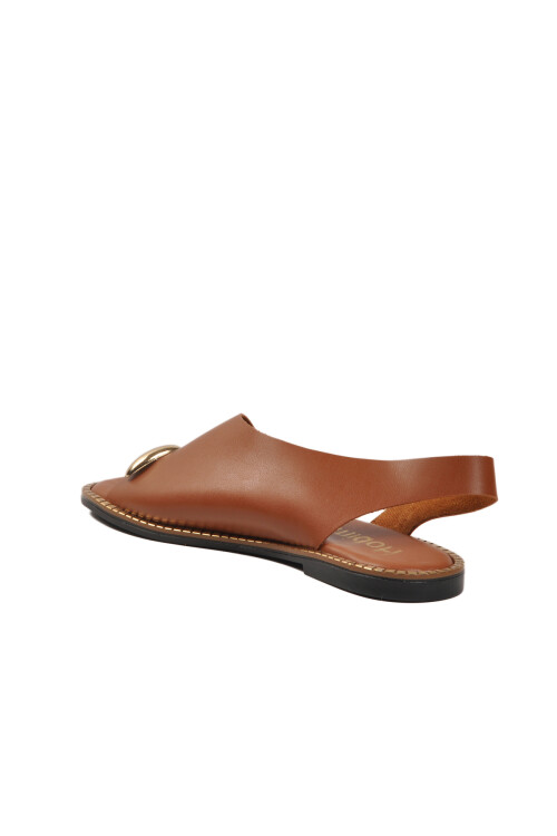 صندل نسائي بني فاتح بنعل رفيع 102 Z