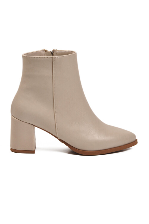Bej Cilt Fermuarlı Polarlı Kaymaz Kadın Topuklu Bot 343126 Z