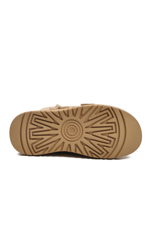 Bej Süet İçi Kürklü Soğuğa Dirençli Kaymaz Kadın Bot Tape Z